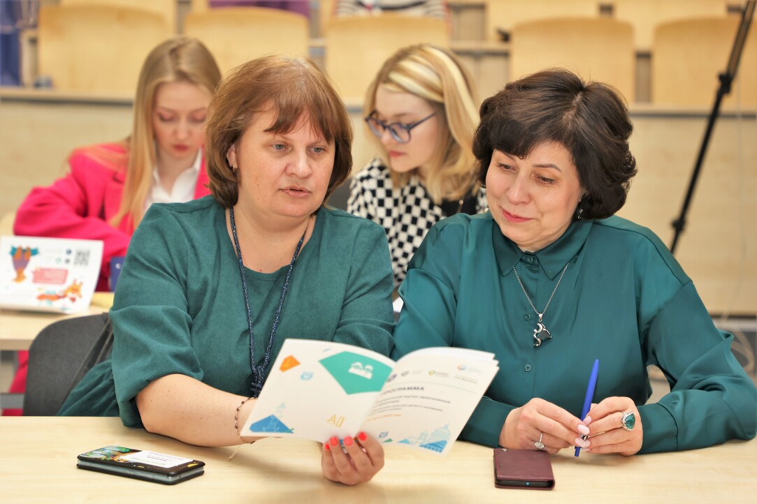В Питерской Вышке объявили победителей Всероссийского конкурса для учителей «Финансовая перемена»