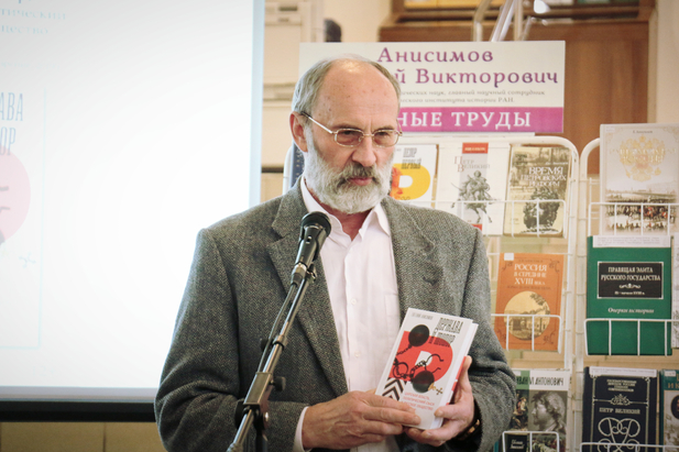 В Петрозаводском университете прошли открытые лекции профессора Анисимова