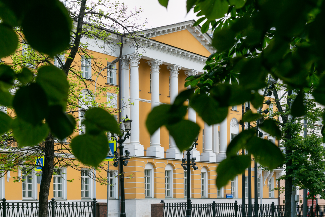 Государственная высшая школа. Высшая школа. ВШЭ. НИУ ВШЭ Москва. Университет открытый городу ВШЭ.