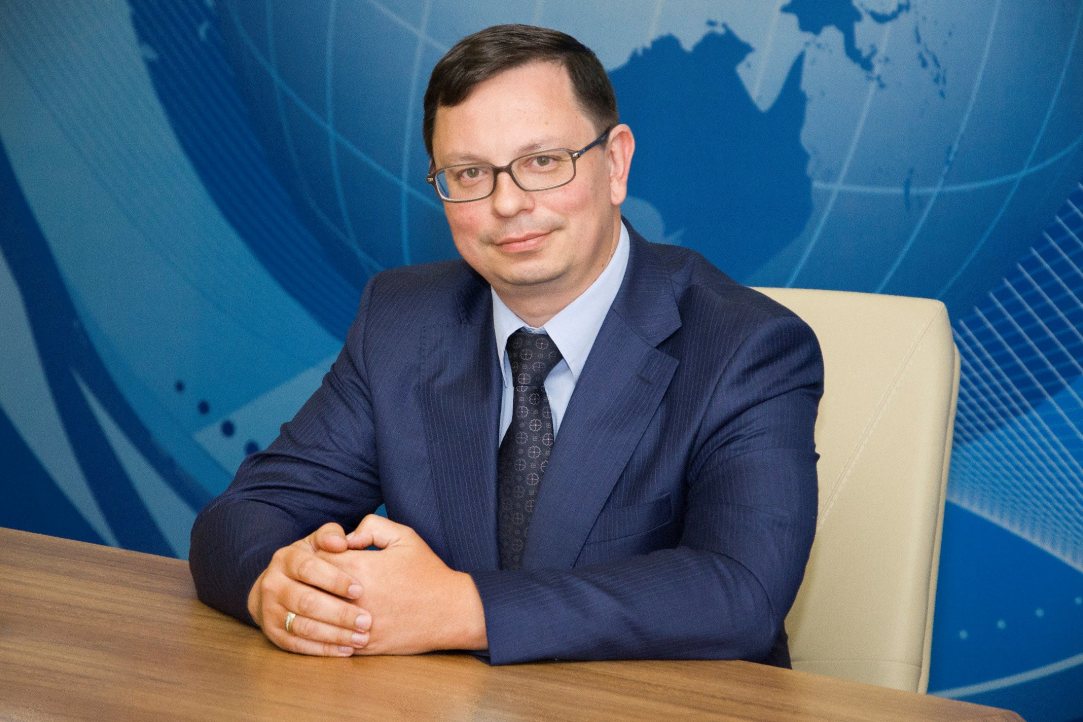 Иллюстрация к новости: Исполняющим обязанности ректора Высшей школы экономики стал Никита Анисимов