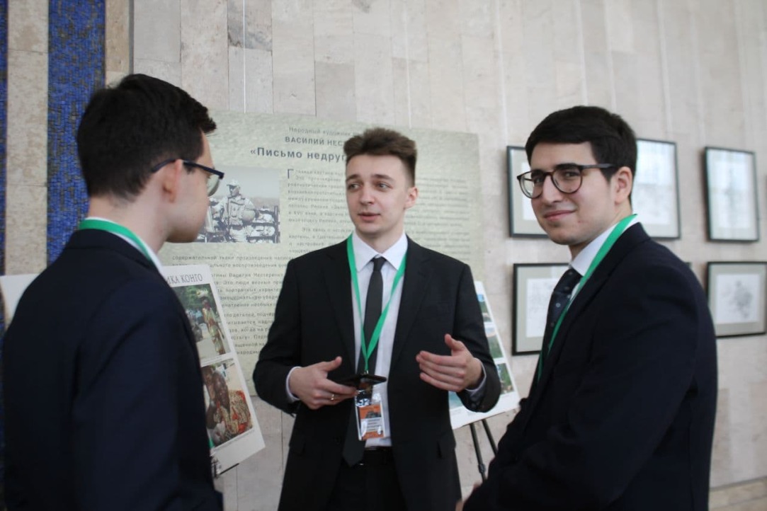 CPE students on the MGIMO conference