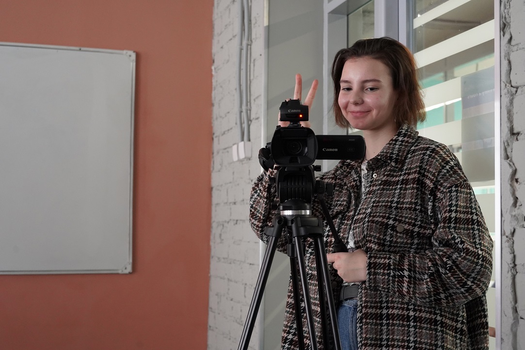 Иллюстрация к новости: Юные журналисты Ленинградской области побывали в Вышке