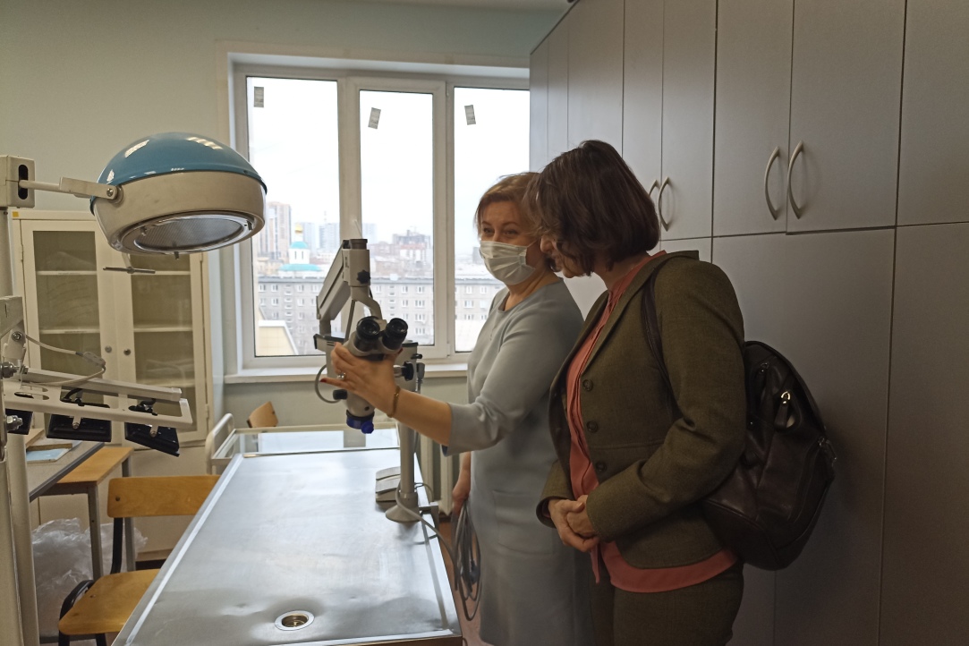 Иллюстрация к новости: Kоманда СКИЛа посетила Лабораторию социальных нейронаук Красноярского государственного медицинского университета в рамках проекта «Зеркальные лаборатории».