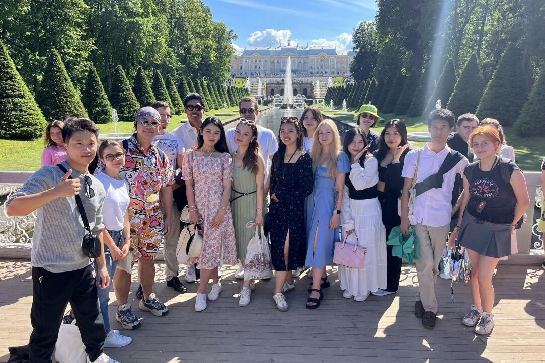 &apos;These Are Unforgettable Impressions, I Will Cherish Them Forever&apos;: How HSE Saint Petersburg Summer School Is Going