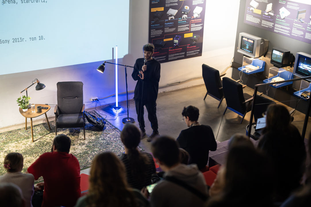 Иллюстрация к новости: «Хорошая геймификация не ворует внимание»: эксперты Питерской Вышки рассказали о вызовах цифровой эпохи на Фестивале видеоигр