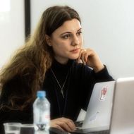 Александра Сергеевна Пахомова, ведет семинары на межкампусном курсе «Семиотика культуры»