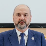 Денис Григорьевич Хрусталев, специалист по Древней Руси и генеральный директор управляющей компании «Мир»