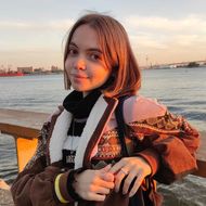 Александра Ембулаева, студентка 1-го курса ОП «Филология»